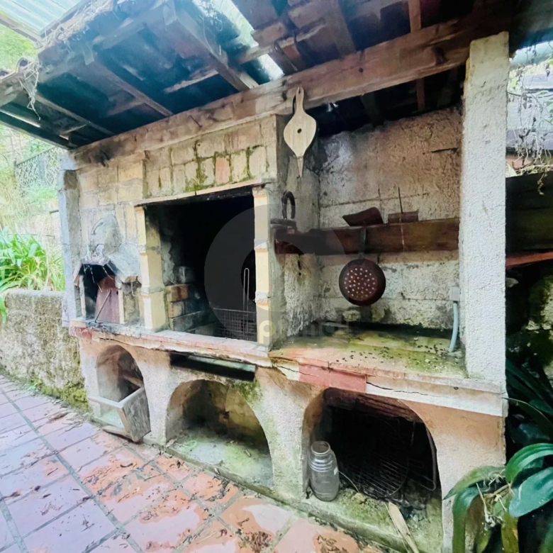 MAISON A GORBIO