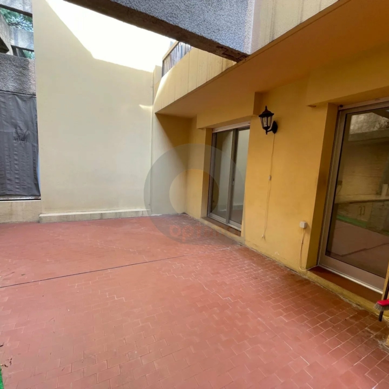 A LOUER 2P TRAVERSANT PROCHE CENTRE MENTON