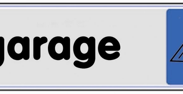 A LOUER GARAGE CENTRE CARNOLES RCM