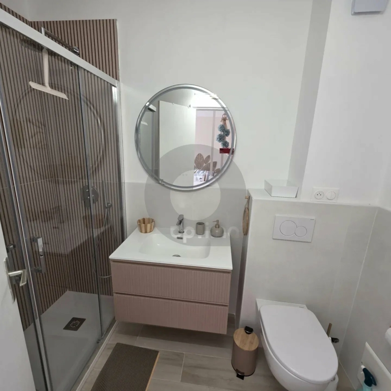 A LOUER BEAU STUDIO MEUBLE AVEC JARDIN – MENTON GARAVAN
