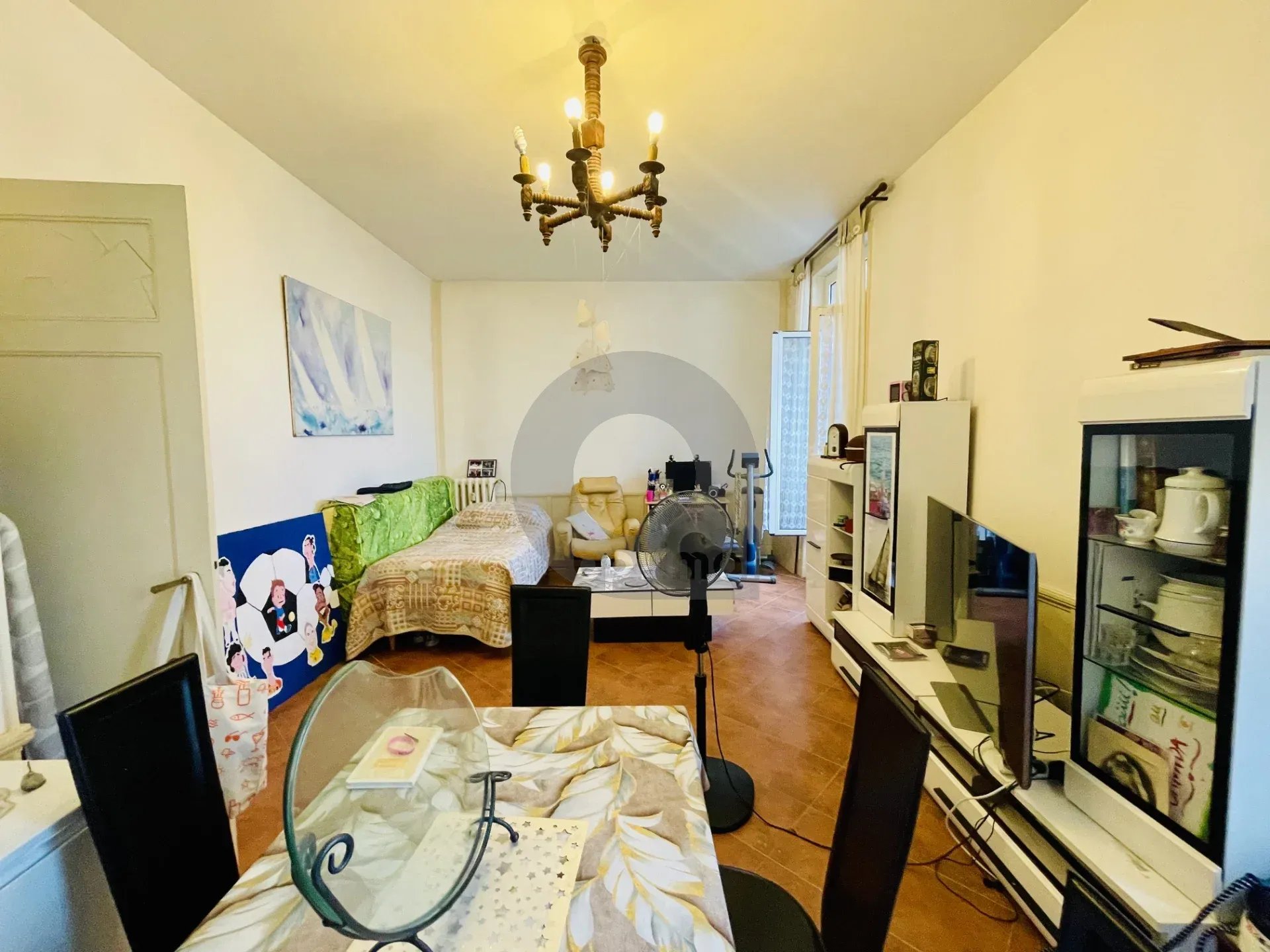 BORD ET FACE MER de Menton, 2 pièces de 59m²
