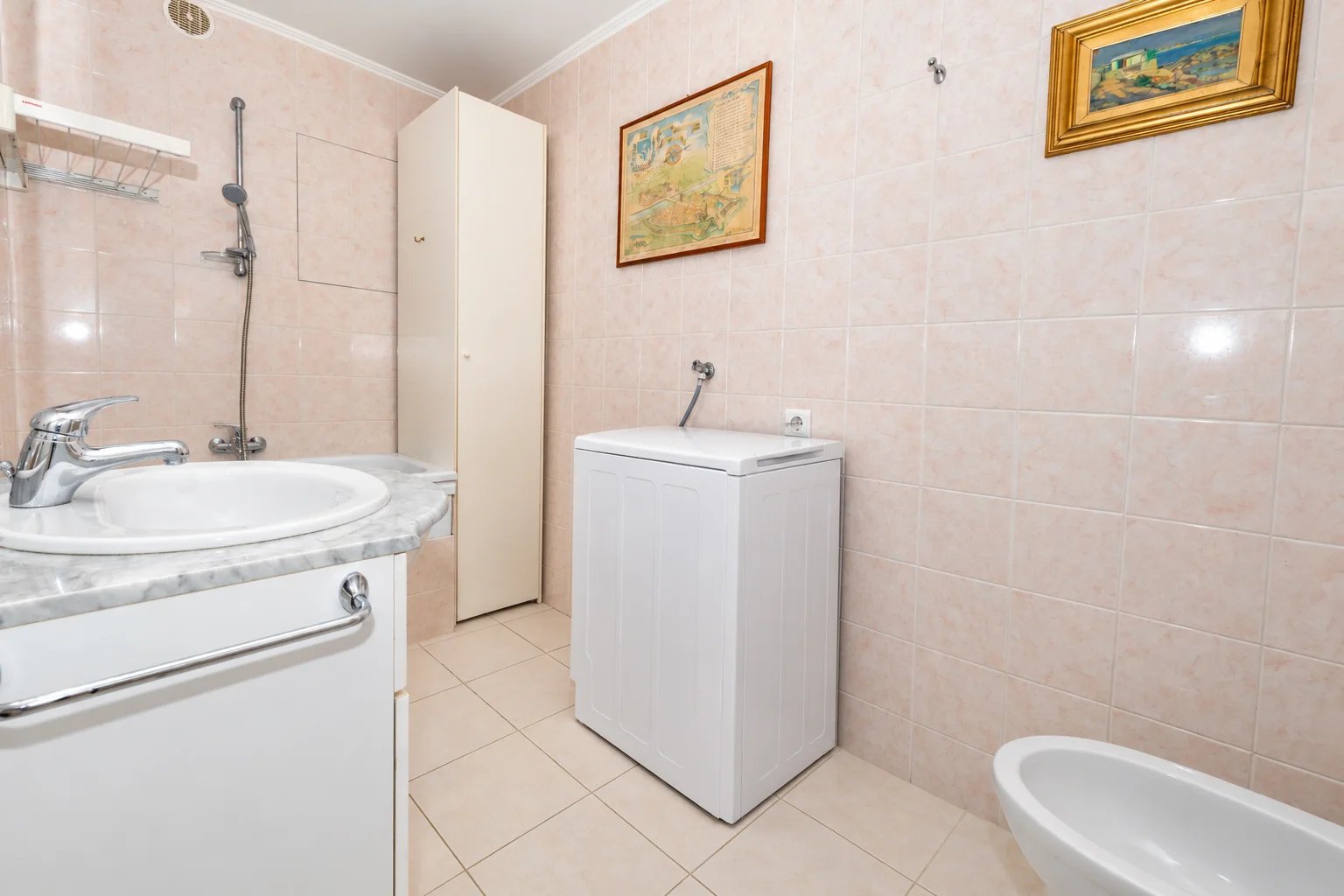 SAINTE-AGNÈS – SPACIEUSE VILLA AVEC VUE MER, PISCINE CHAUFFÉE ET DÉPENDANCE