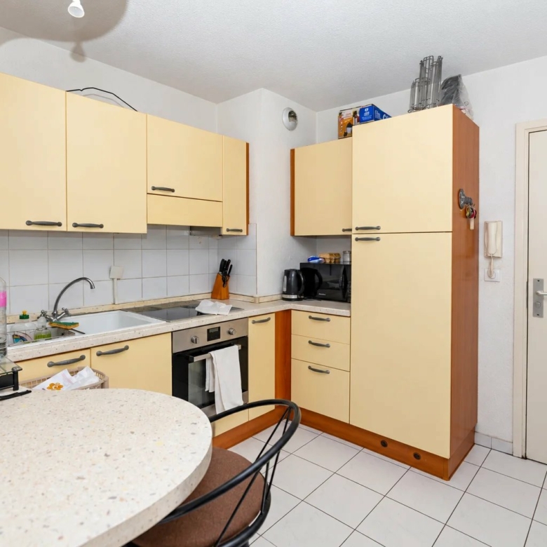 RCM – Charmant 3 pièces avec grande terrasse et parking