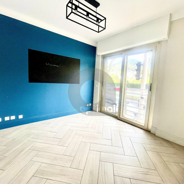 Menton Bord de mer 2P 36.76m²