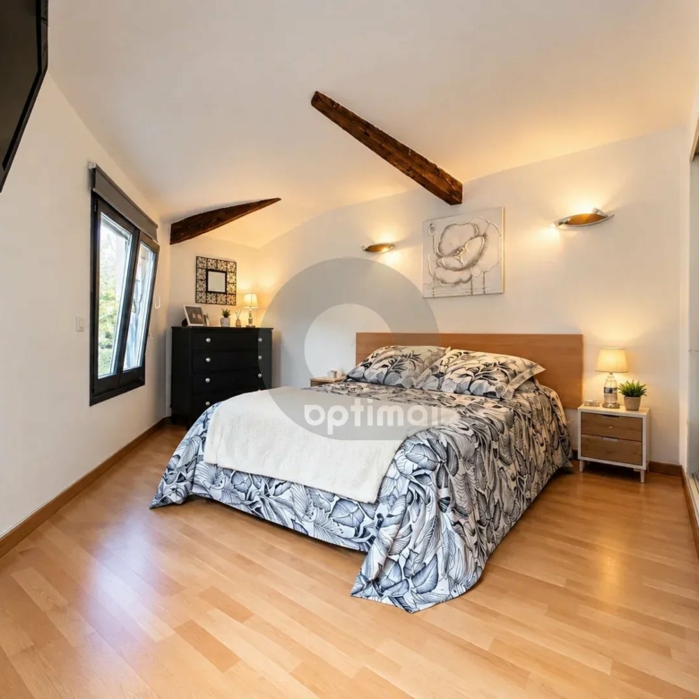 APPARTEMENT 3 PIÈCES GORBIO