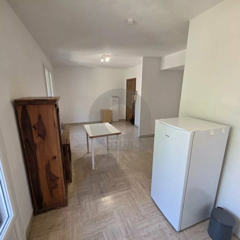 STUDIO AVEC TERRASSE MENTON CAREÏ
