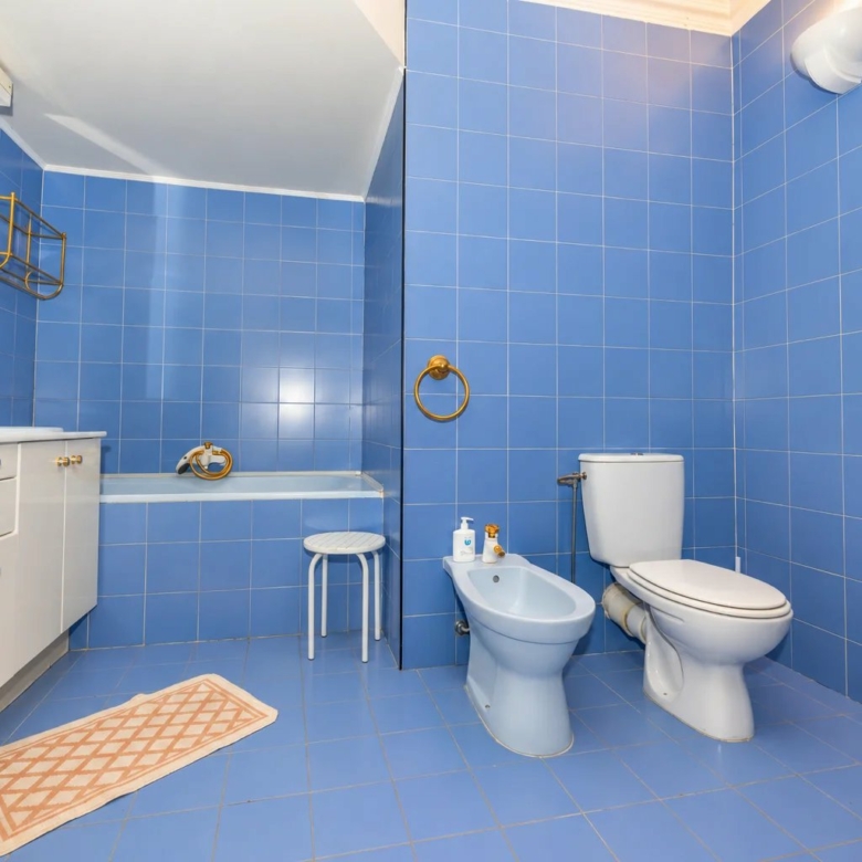 SAINTE-AGNÈS – SPACIEUSE VILLA AVEC VUE MER, PISCINE CHAUFFÉE ET DÉPENDANCE